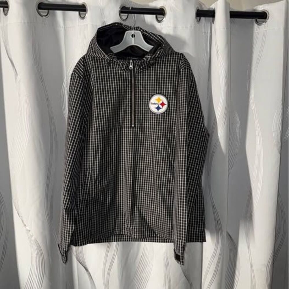 Rare Sample G-III Apparel Group Pittsburgh Steelers 1/4 Zip Hooded Windbreaker